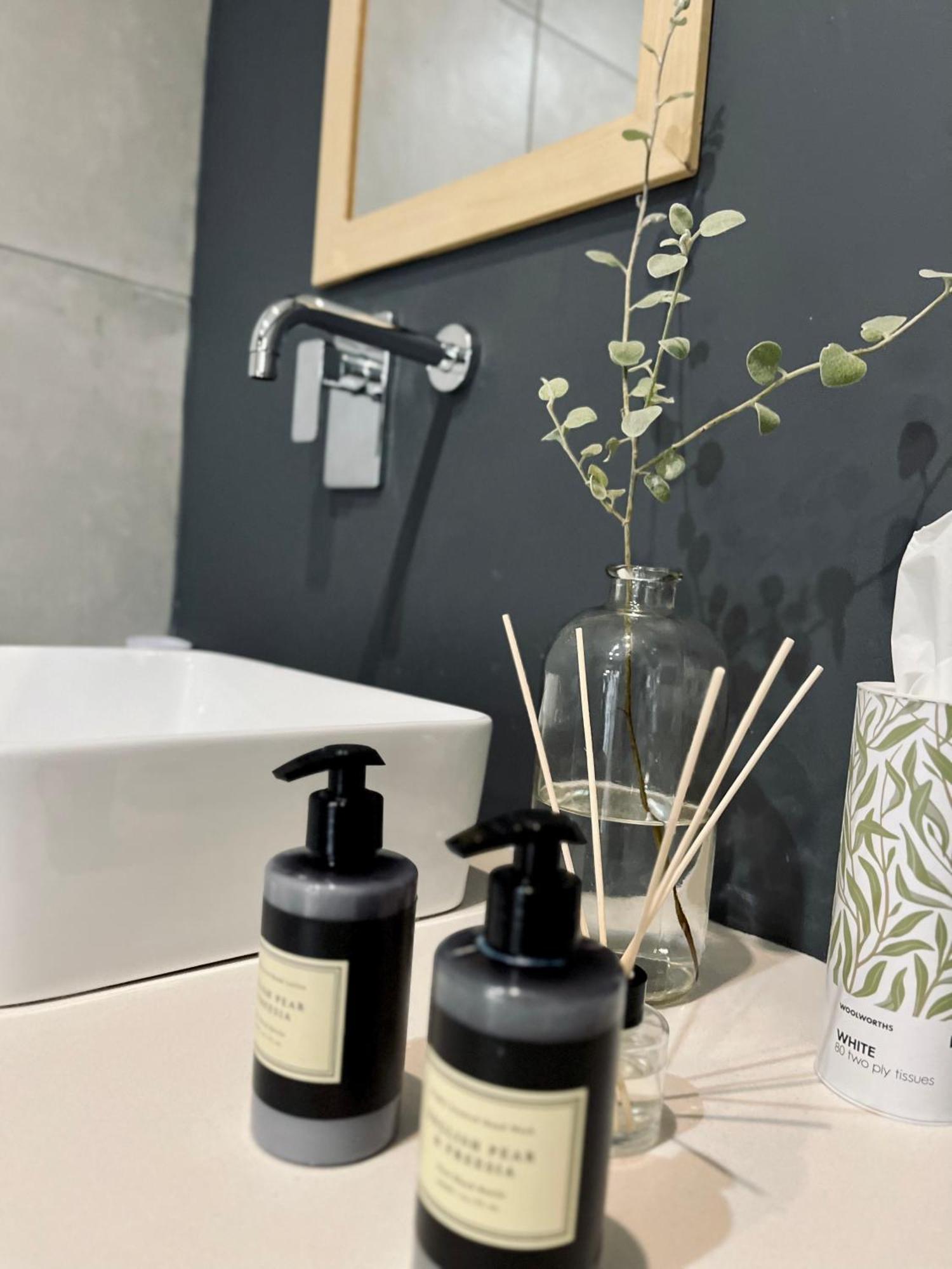 Lower Point Surf Studio Jeffreys Bay Ngoại thất bức ảnh